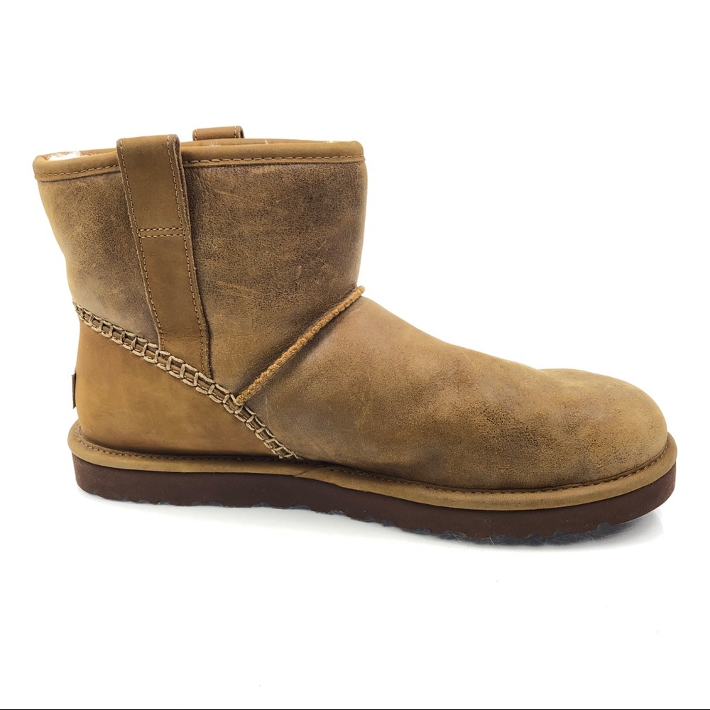 UGG Australia Classic Mini Stitch Sheepskin Boots - Picture 3 of 8